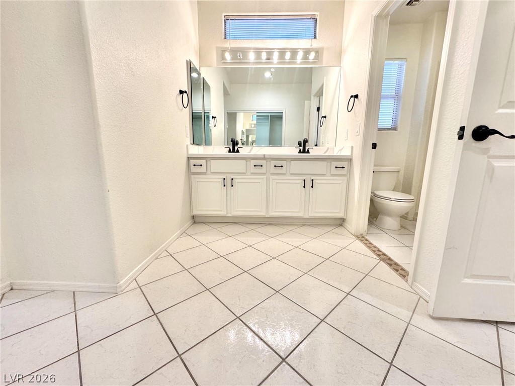 2937 Royal Coach Court Property Photo 29