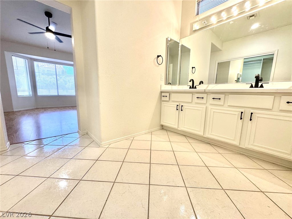 2937 Royal Coach Court Property Photo 30