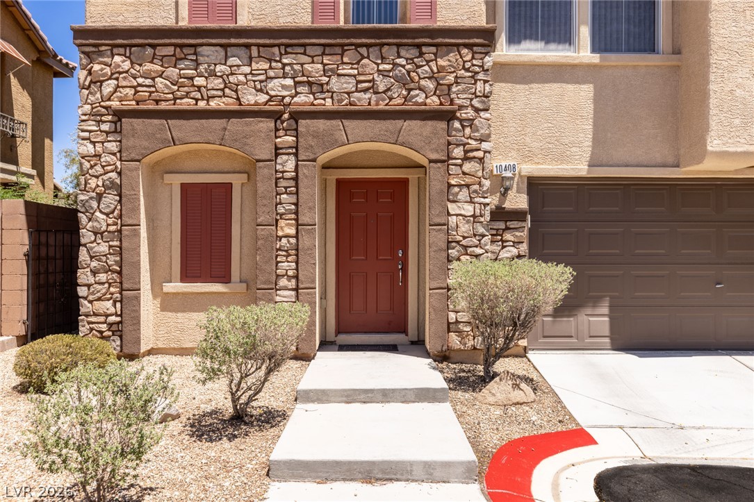 10408 Wildflower Gully Street Property Photo 4