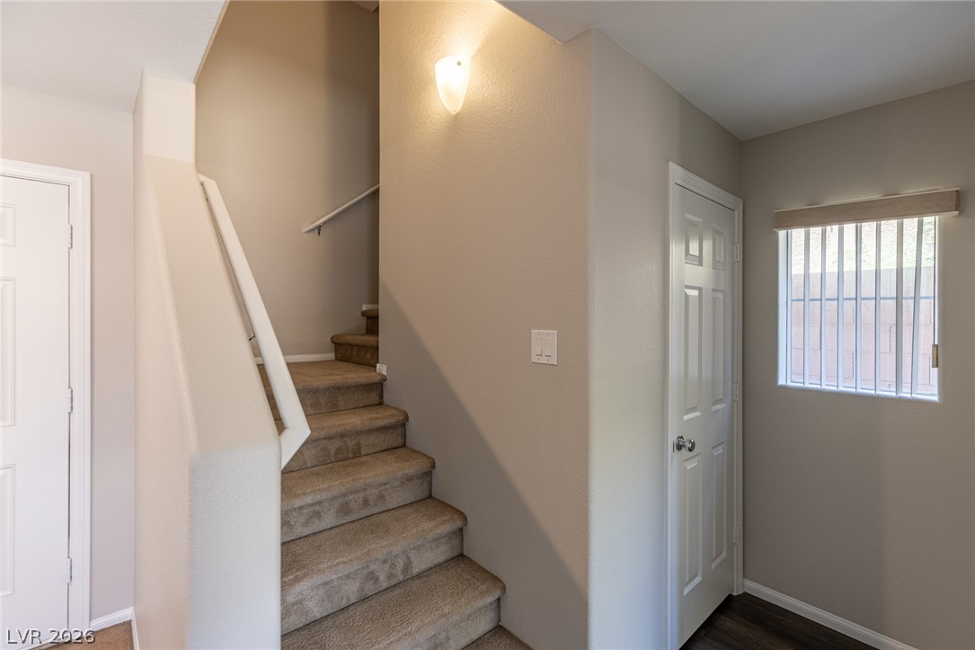 10408 Wildflower Gully Street Property Photo 9