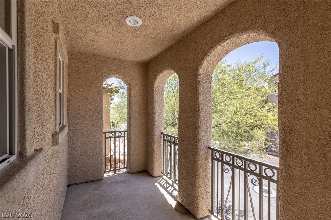 10408 Wildflower Gully Street Property Photo 14
