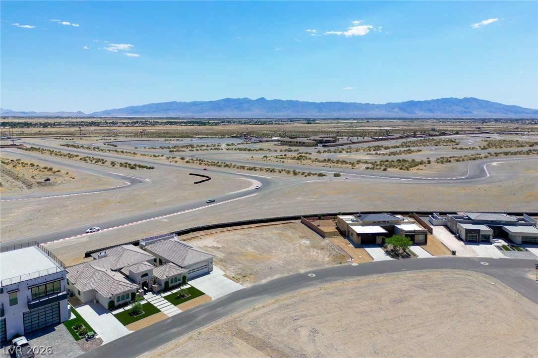 6079 East Spring Mountain Boulevard Property Photo 4
