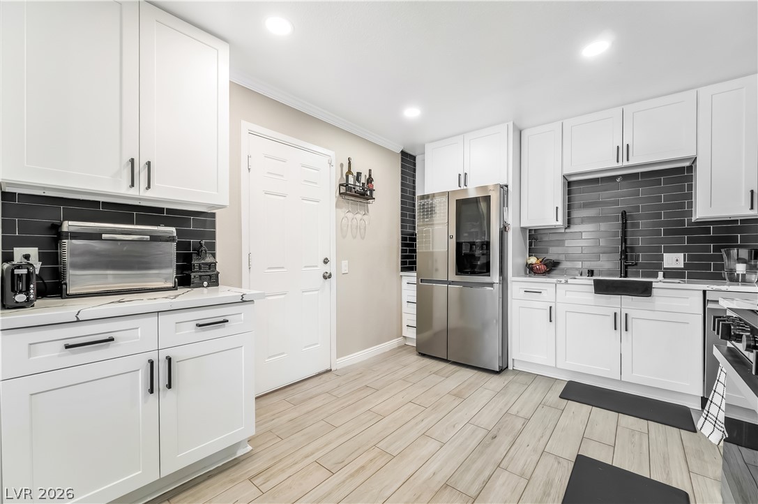 5574 Berchmans Avenue Property Photo 11