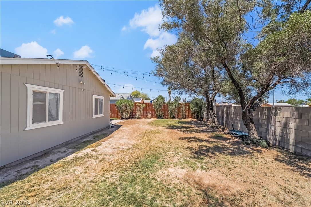 5574 Berchmans Avenue Property Photo 27