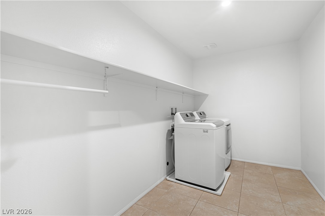 4921 Silent Birch Avenue Property Photo 72