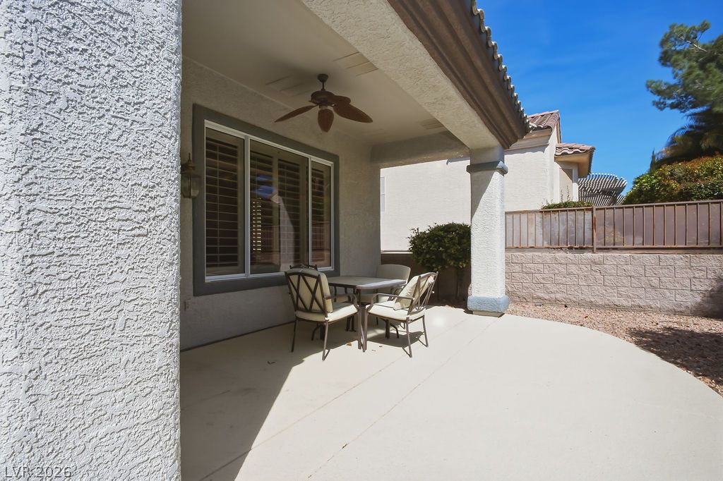 2813 Winslow Springs Drive Property Photo 41