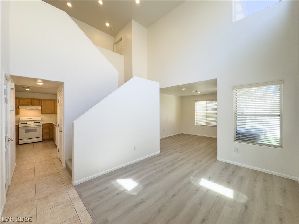 9456 Grandview Spring Avenue Property Photo 4