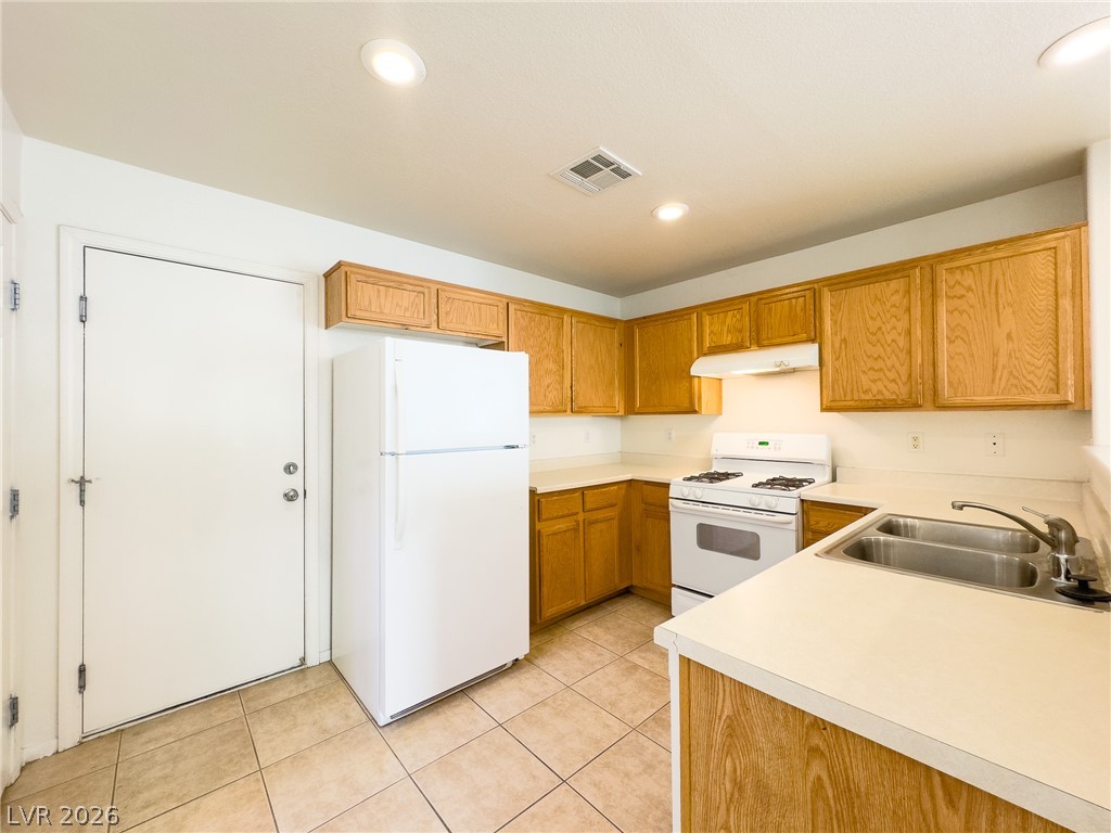 9456 Grandview Spring Avenue Property Photo 14