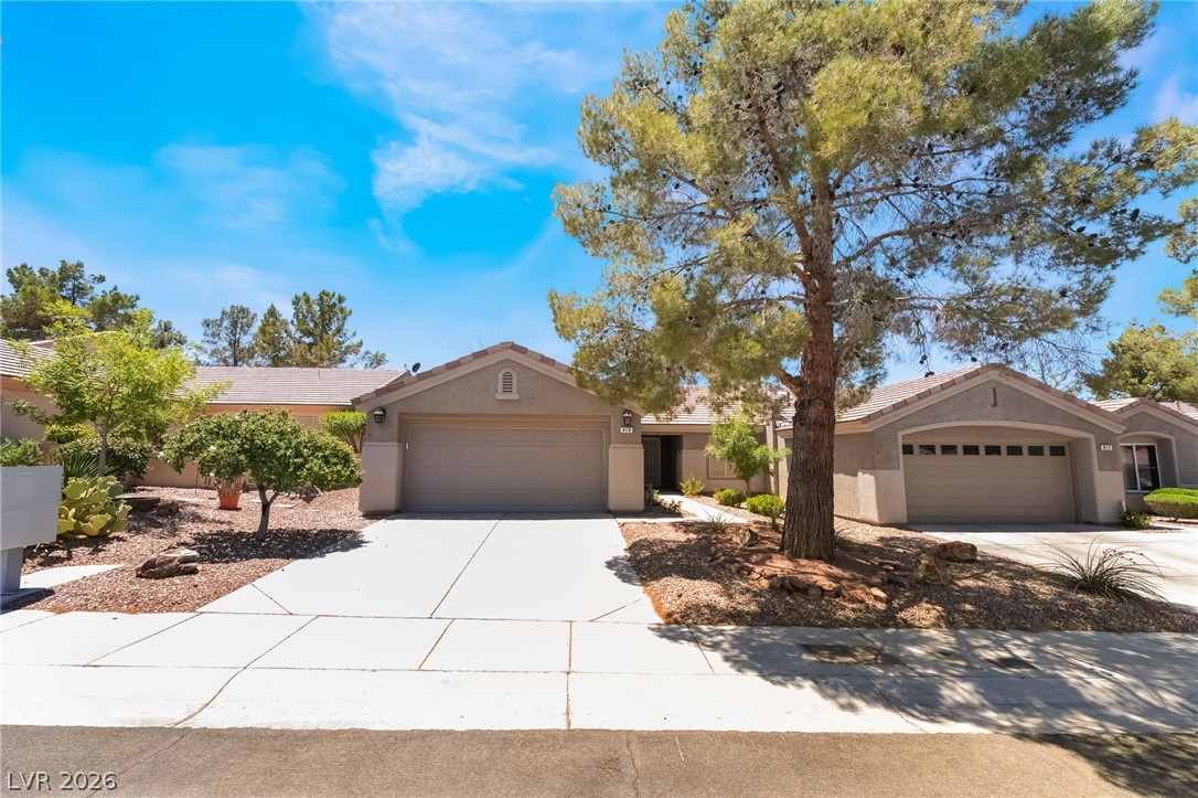 419 Golden State Street Property Photo 2