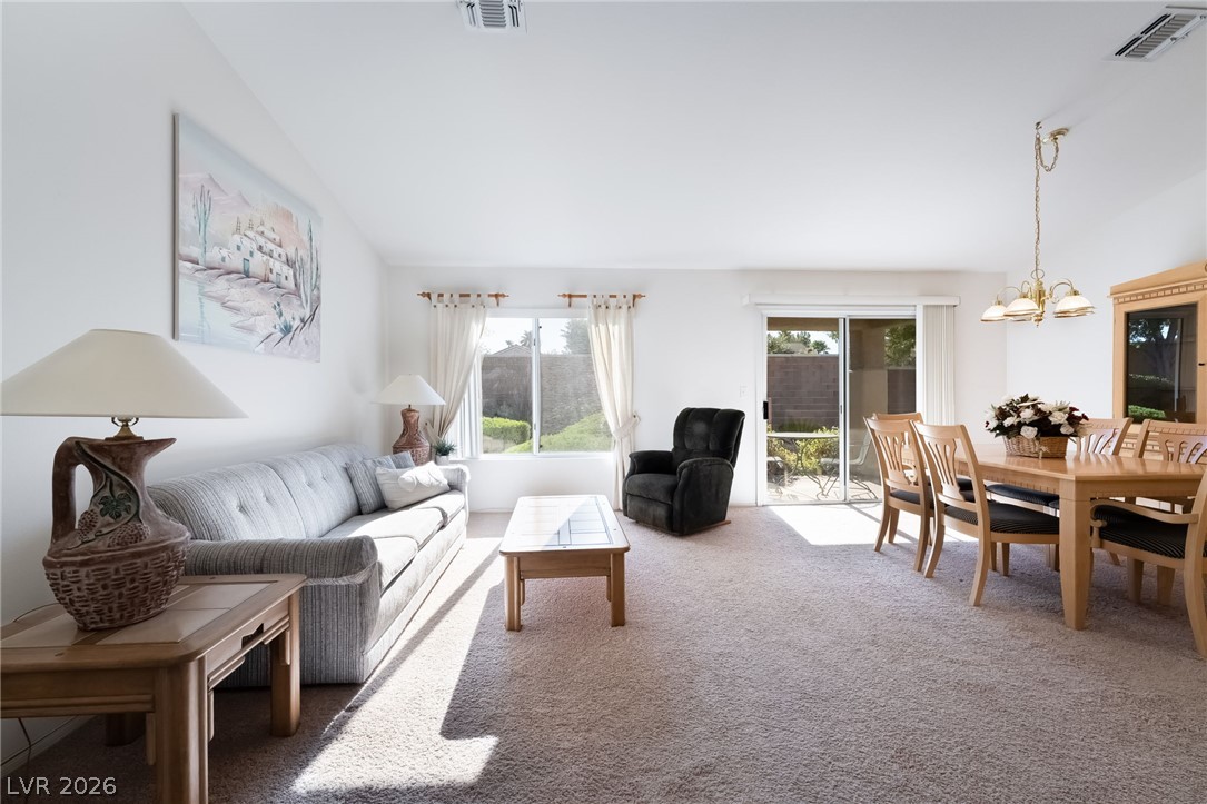 419 Golden State Street Property Photo 10