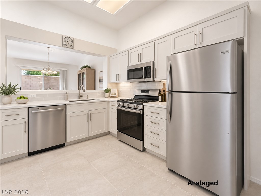 419 Golden State Street Property Photo 23