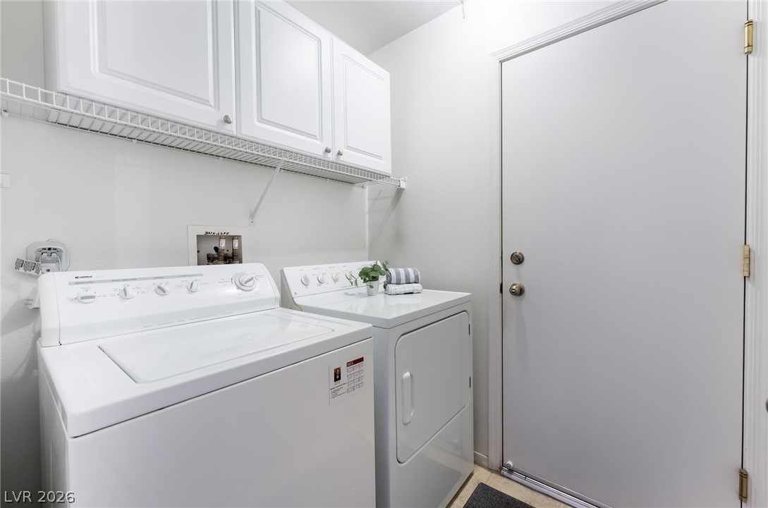 419 Golden State Street Property Photo 41