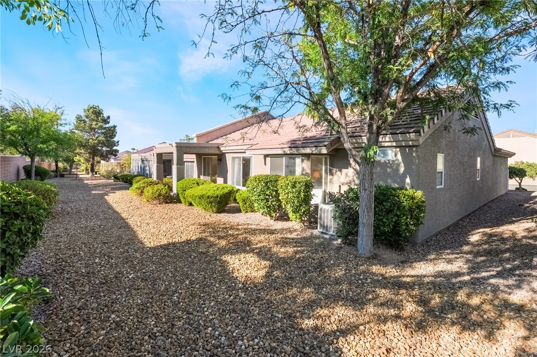 419 Golden State Street Property Photo 47