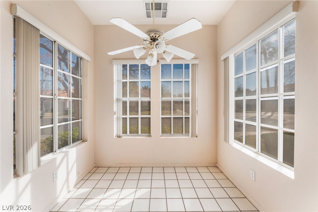 8150 Canto Avenue Property Photo 7