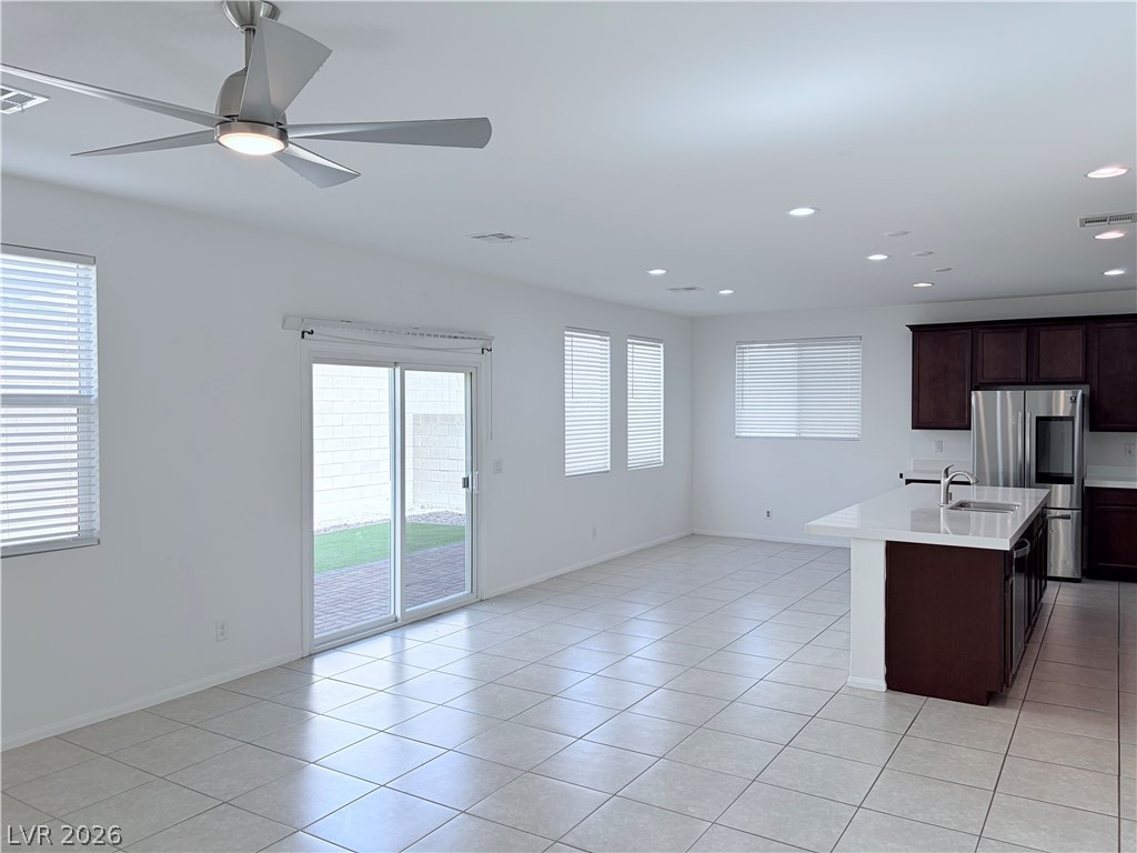 4619 Engage Street Property Photo 5