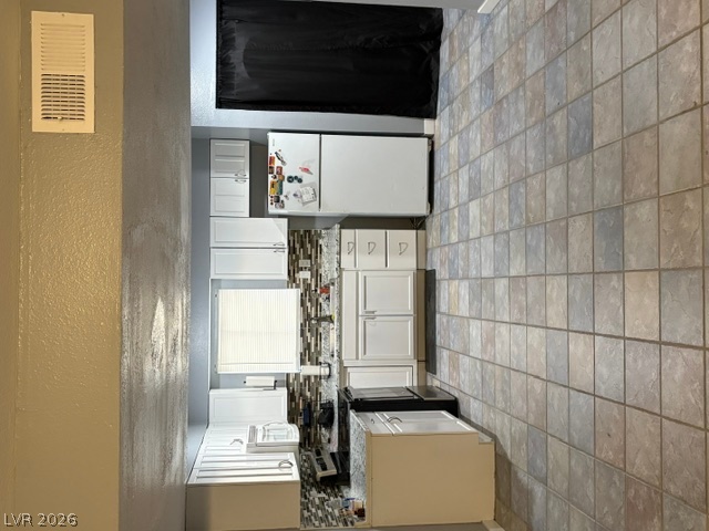 3541 Rio Robles Drive D Property Photo 7