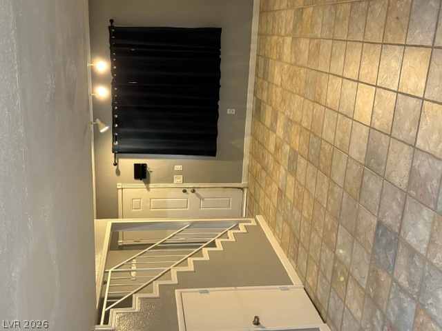3541 Rio Robles Drive D Property Photo 8