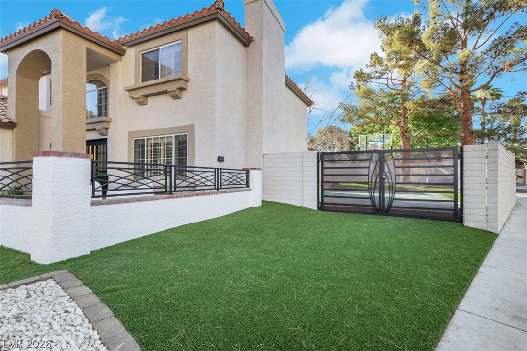 3001 Ocean Port Drive Property Photo 4