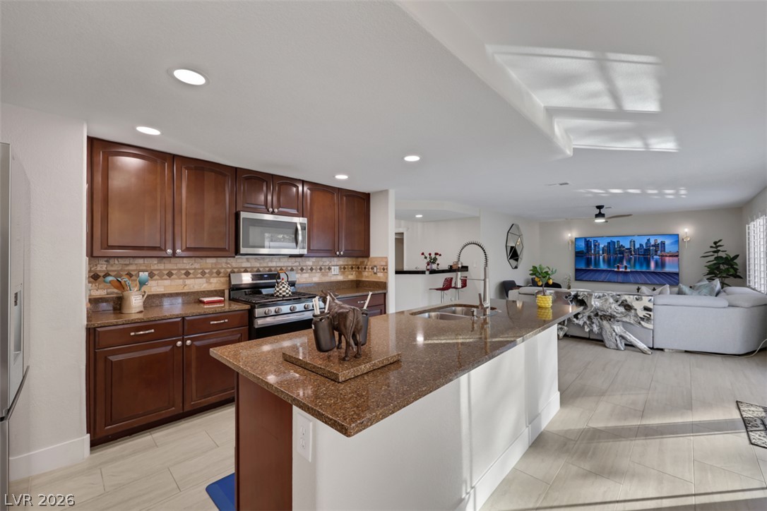 3001 Ocean Port Drive Property Photo 15