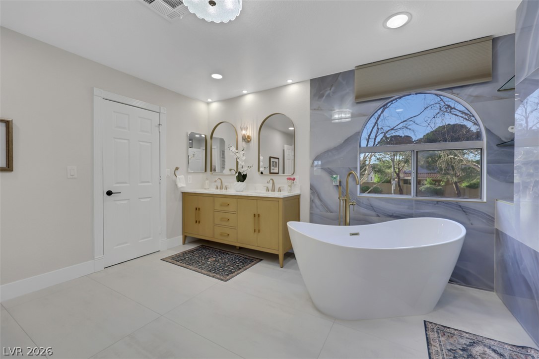 3001 Ocean Port Drive Property Photo 43