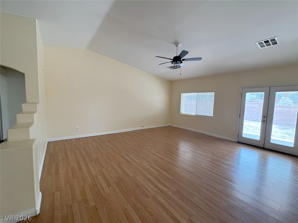 2513 Torch Avenue Property Photo 5