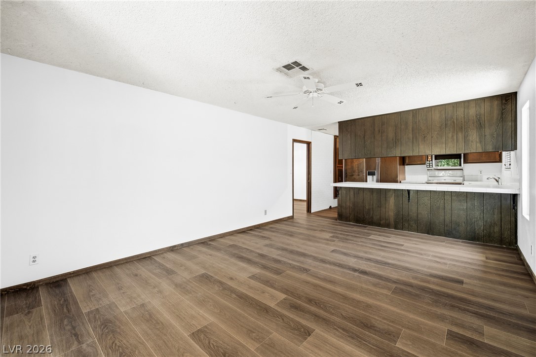 3596 Casey Drive Property Photo 4