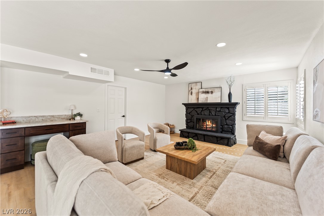 2736 Bayo Court Property Photo 13
