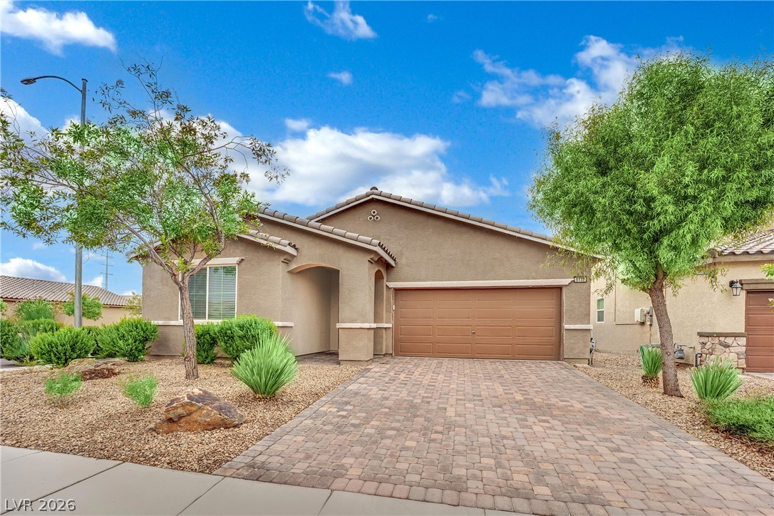5132 Granite Basin Street Property Photo 2