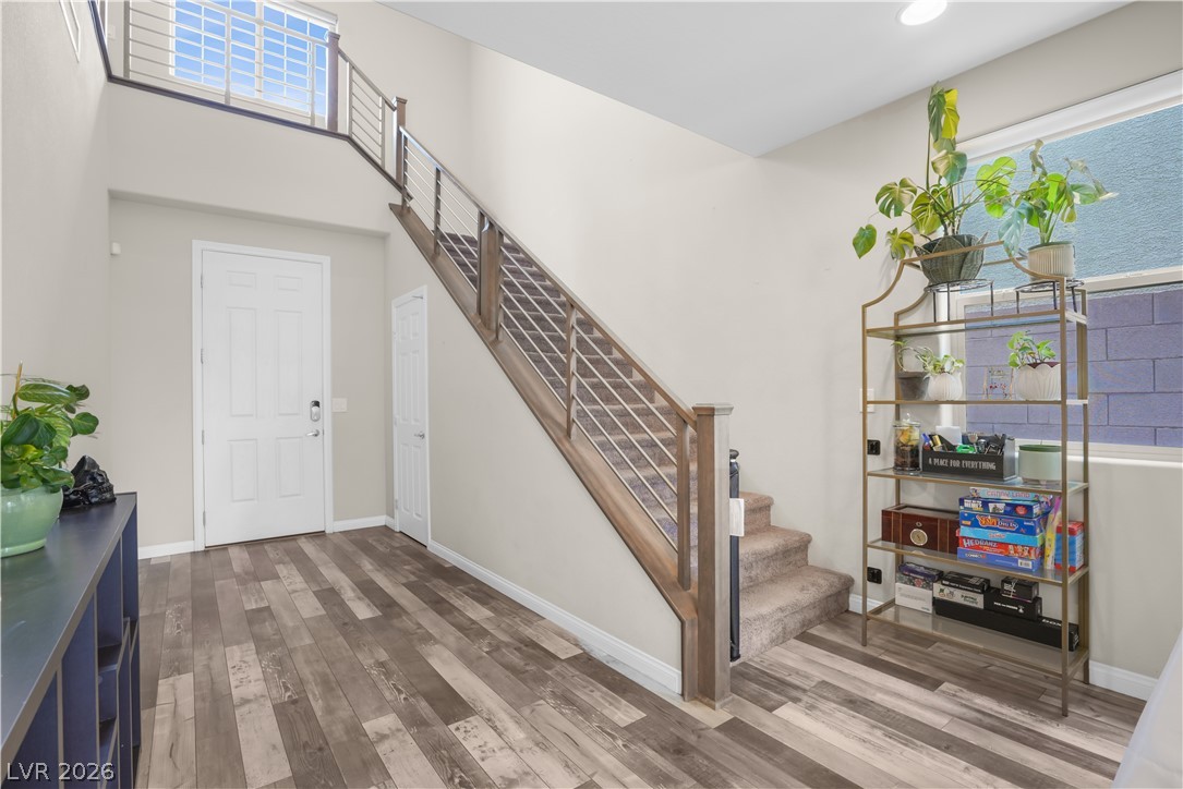 6151 Hays Cove Court Property Photo 4