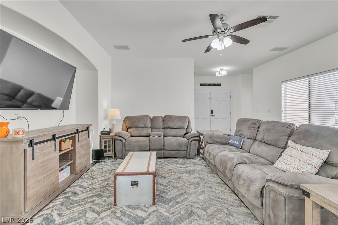 8944 Snowtrack Avenue Property Photo 8