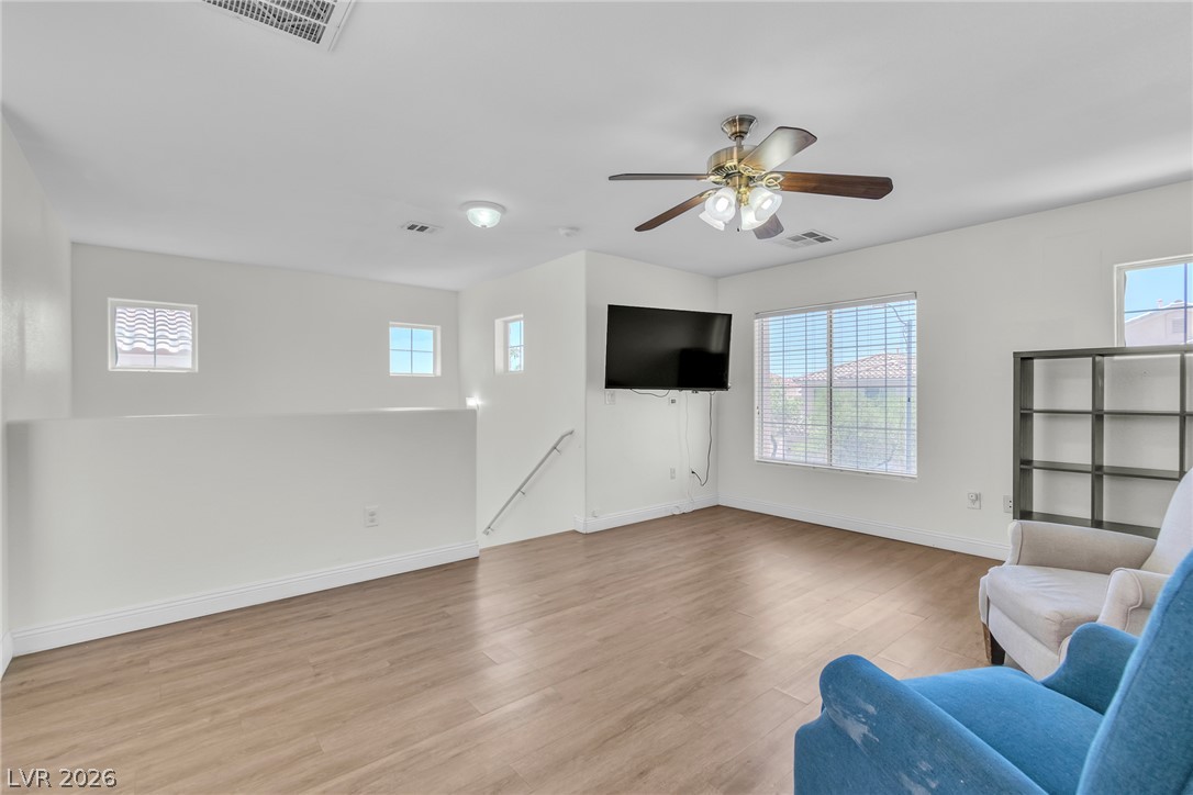 8944 Snowtrack Avenue Property Photo 26