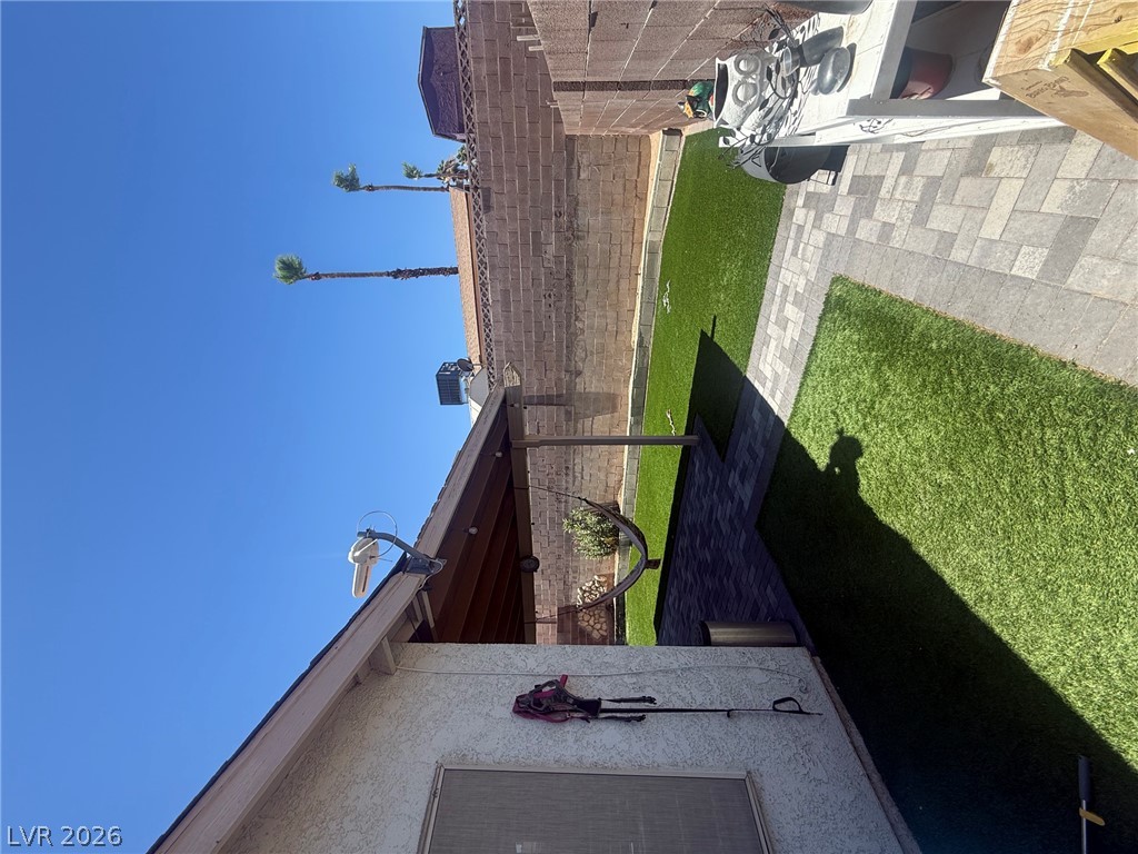 3929 Calle Esquina Property Photo 4