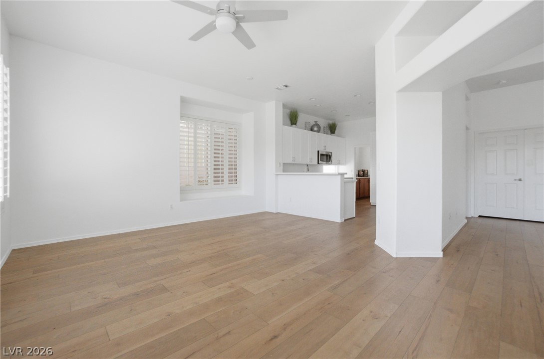 511 Eagle Vista Drive Property Photo 6