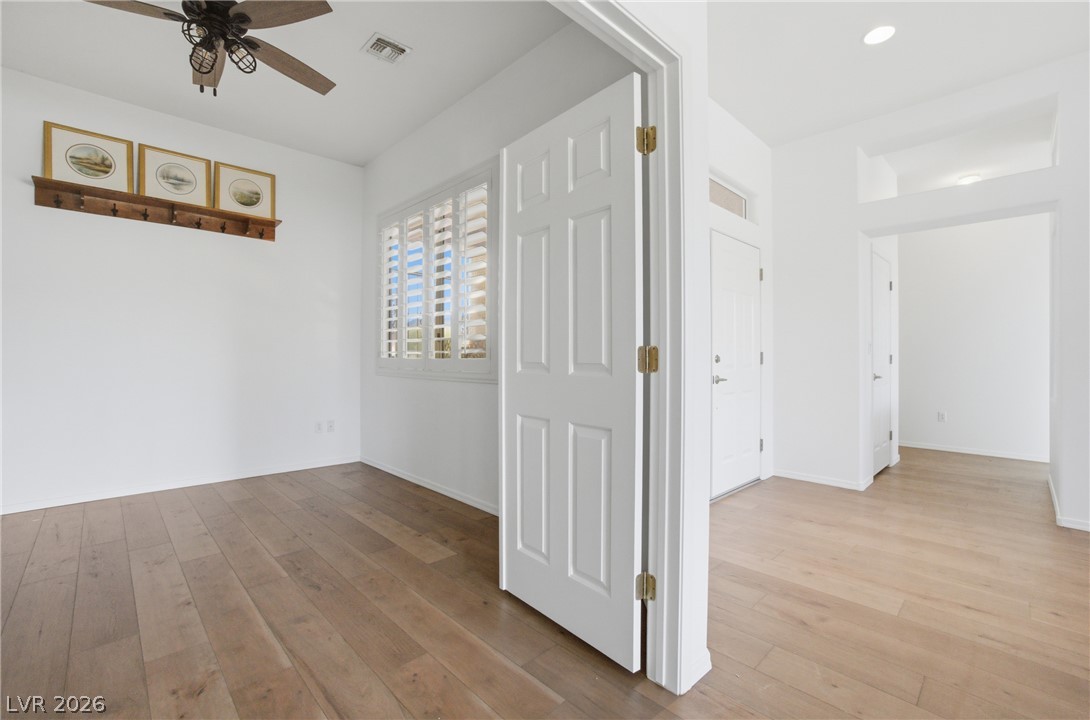 511 Eagle Vista Drive Property Photo 14