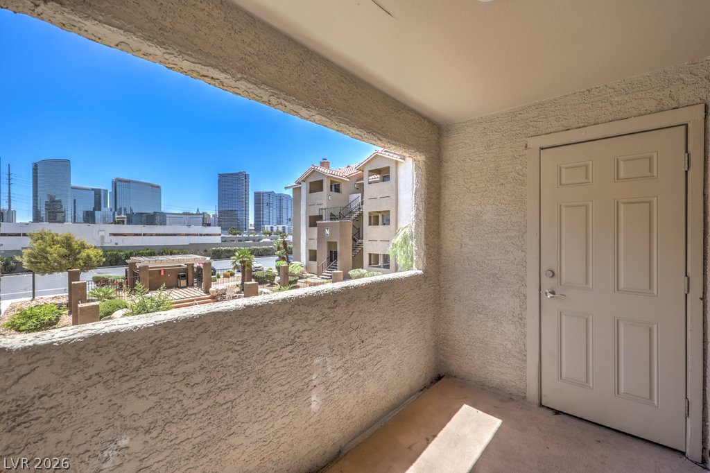 4200 South Valley View Boulevard 2081 Property Photo 5