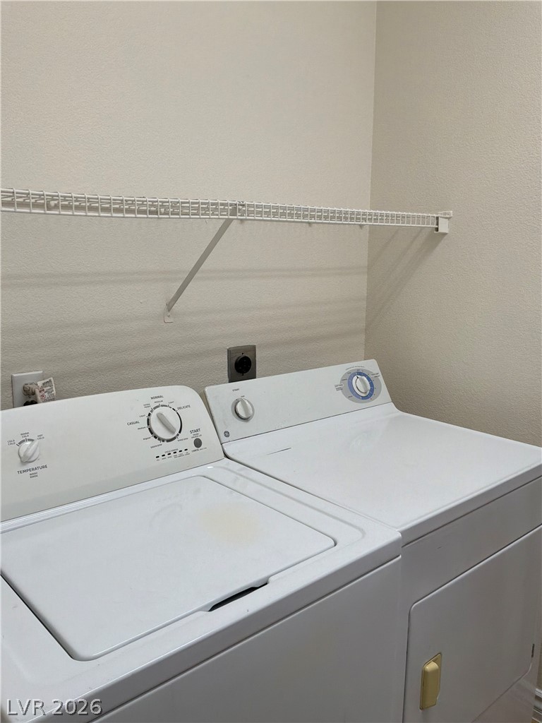 2413 Brockton Way Property Photo 37