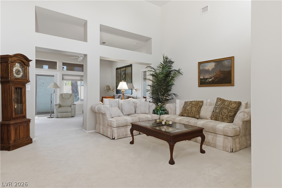 10441 Junction Hill Drive Property Photo 4