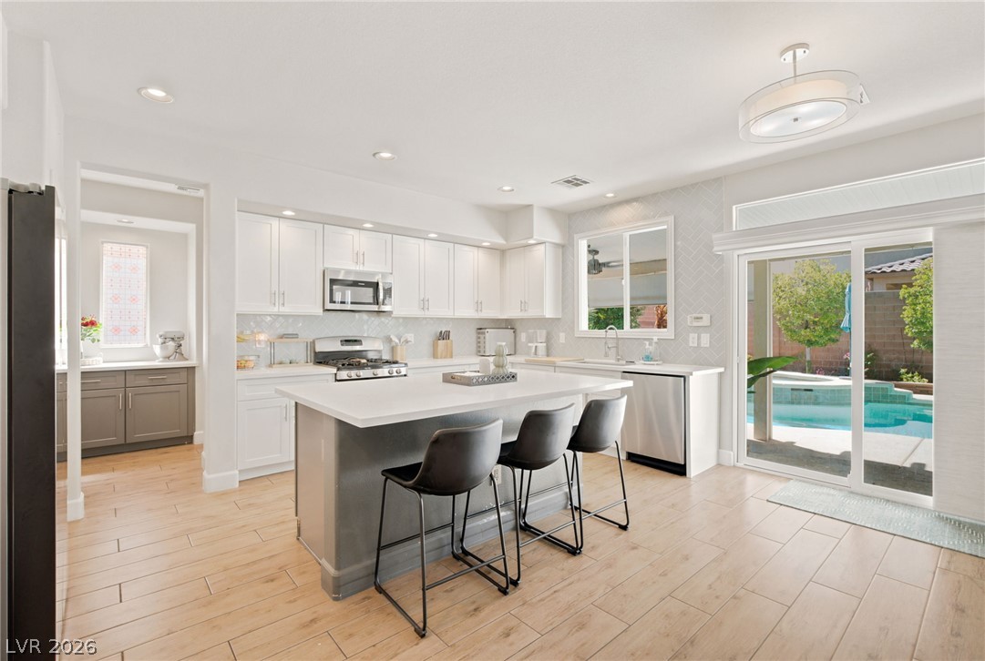3412 Perching Bird Lane Property Photo 10