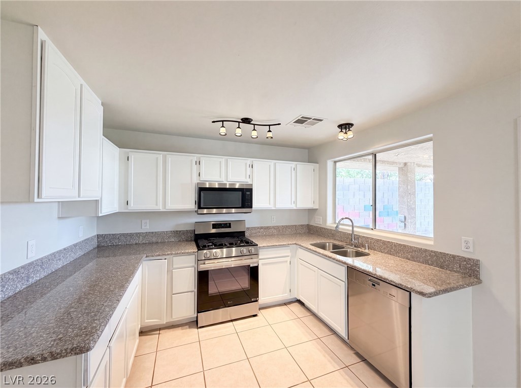 9328 Chilly Pond Avenue Property Photo 31