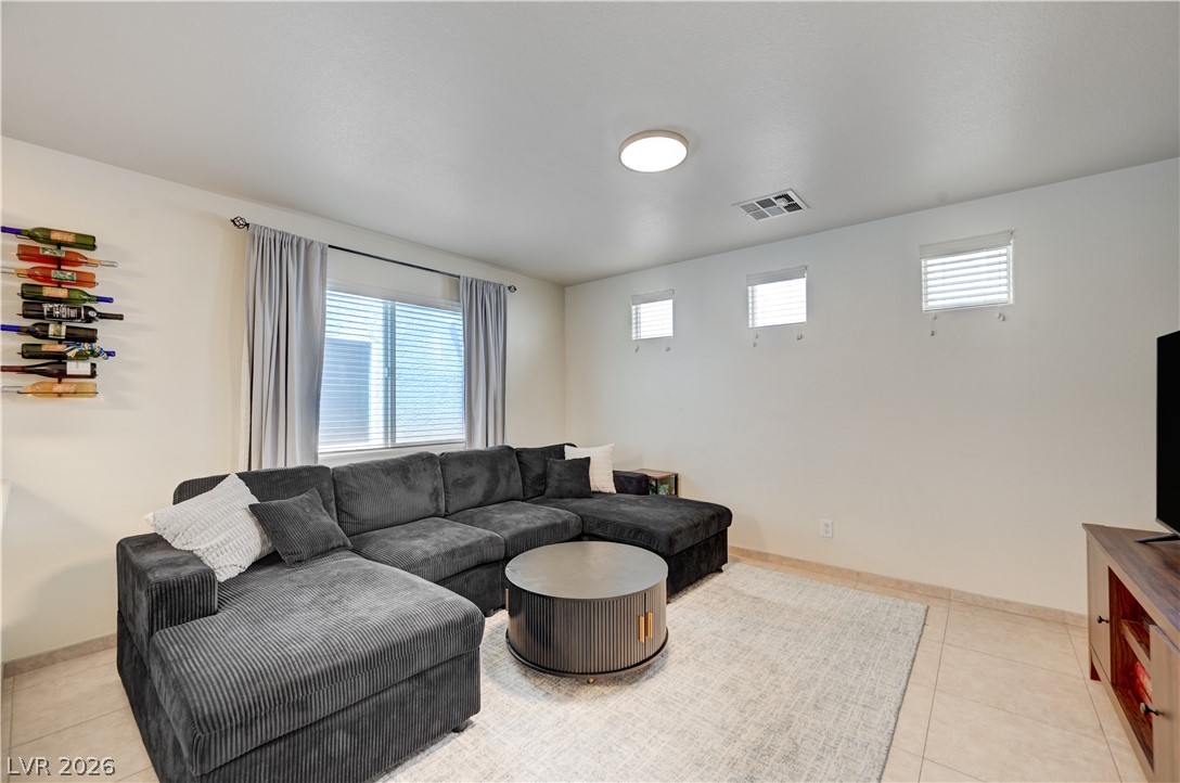 10374 Midnight Iris Street Property Photo 6