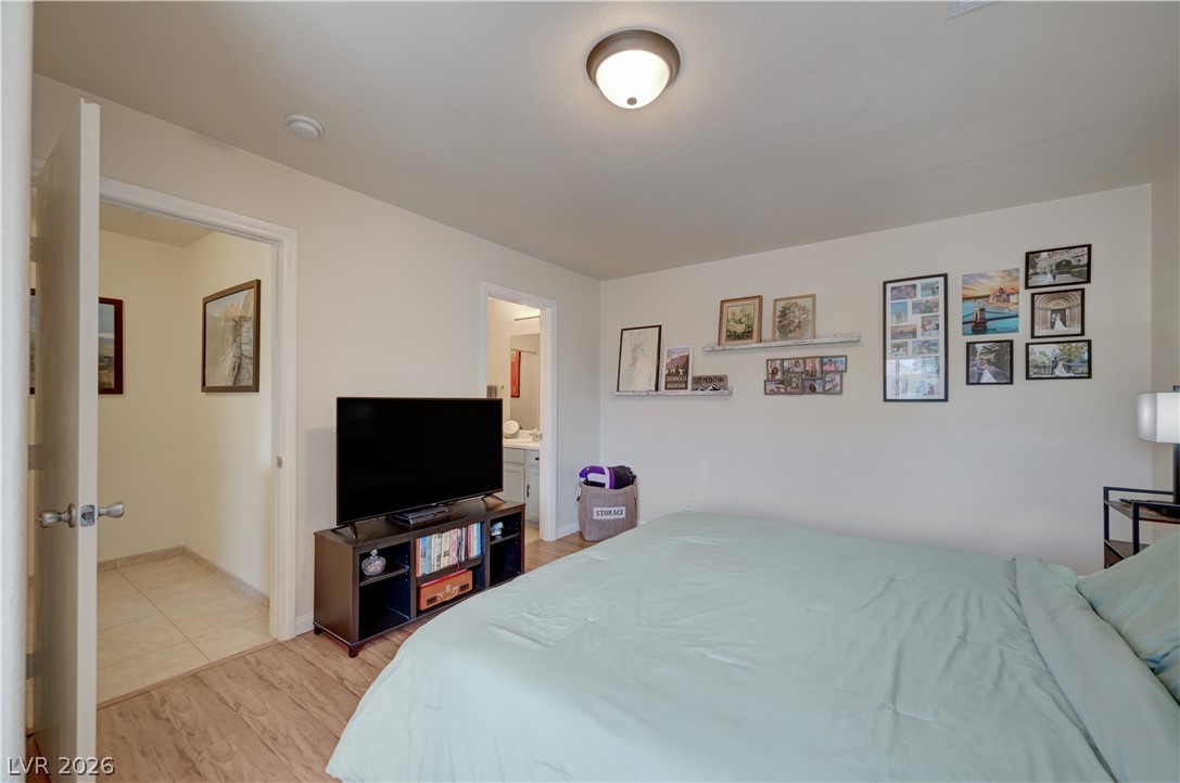 10374 Midnight Iris Street Property Photo 27