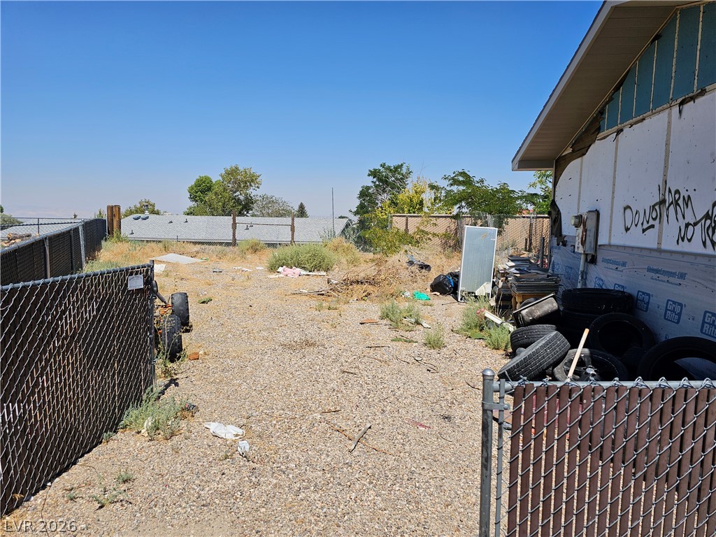 1610 Shadscale Court Property Photo 3