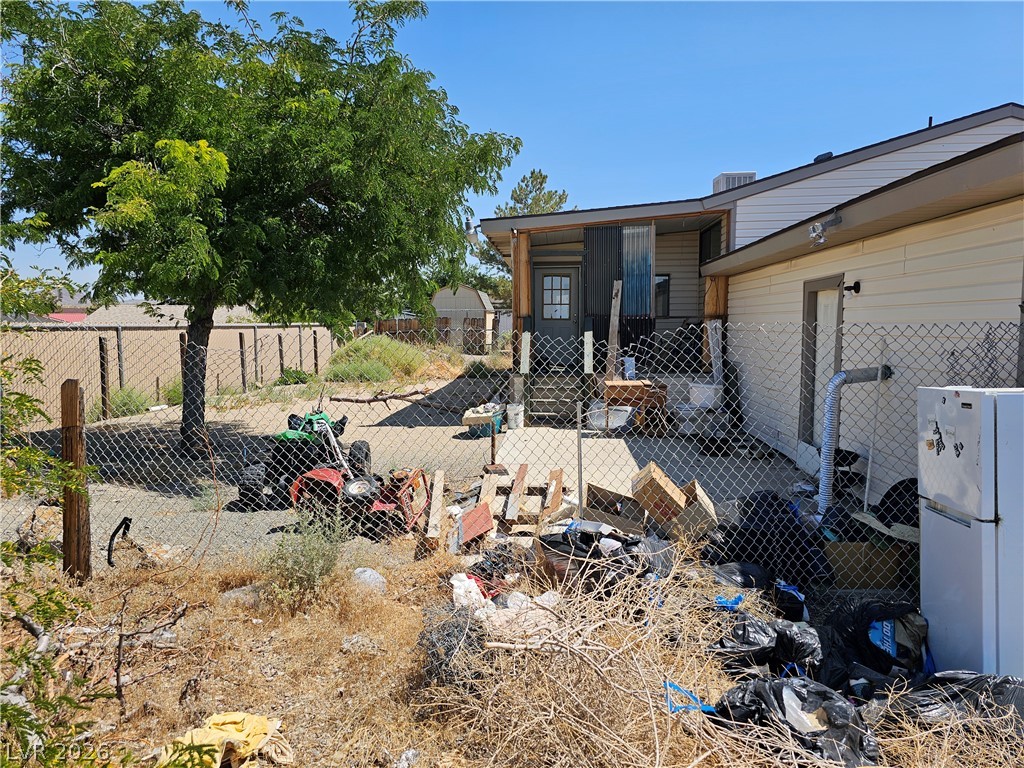 1610 Shadscale Court Property Photo 4