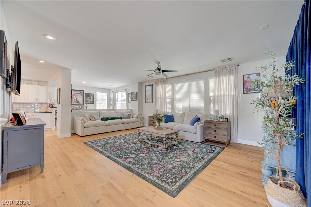 5822 Toofer Winds Court Property Photo 10