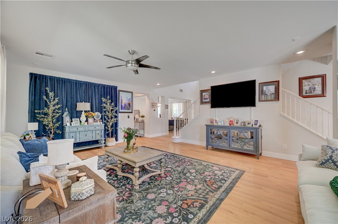 5822 Toofer Winds Court Property Photo 13