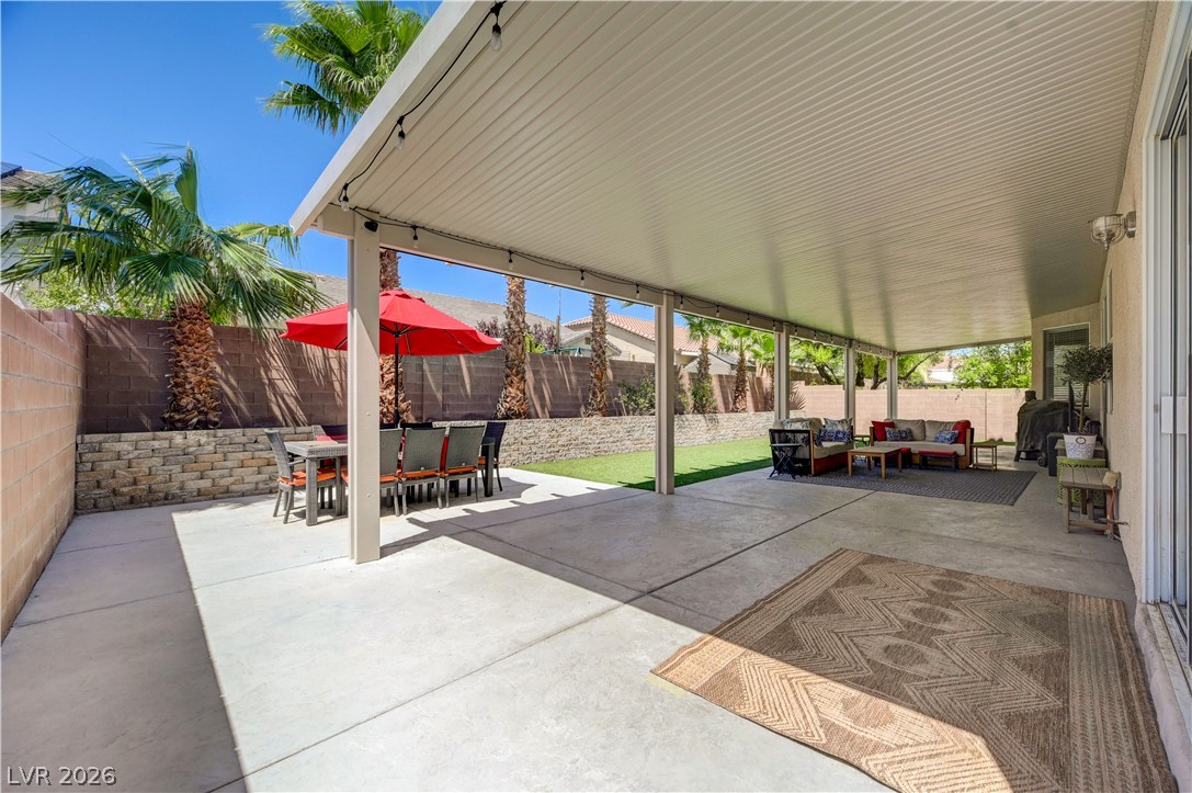 5822 Toofer Winds Court Property Photo 36