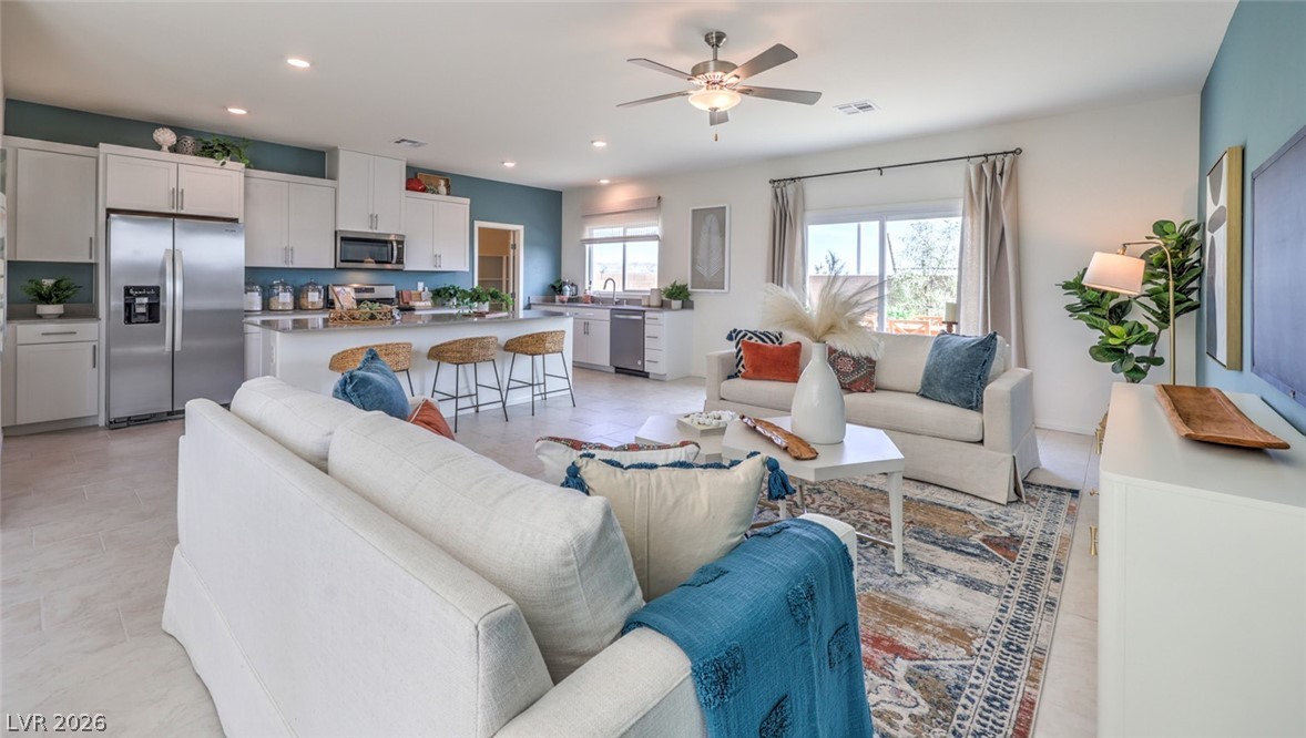 7432 Dominguez Bay Drive Property Photo 3