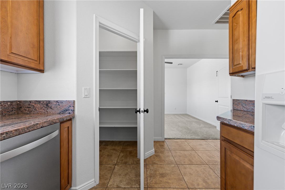 575 Gann Avenue Property Photo 23