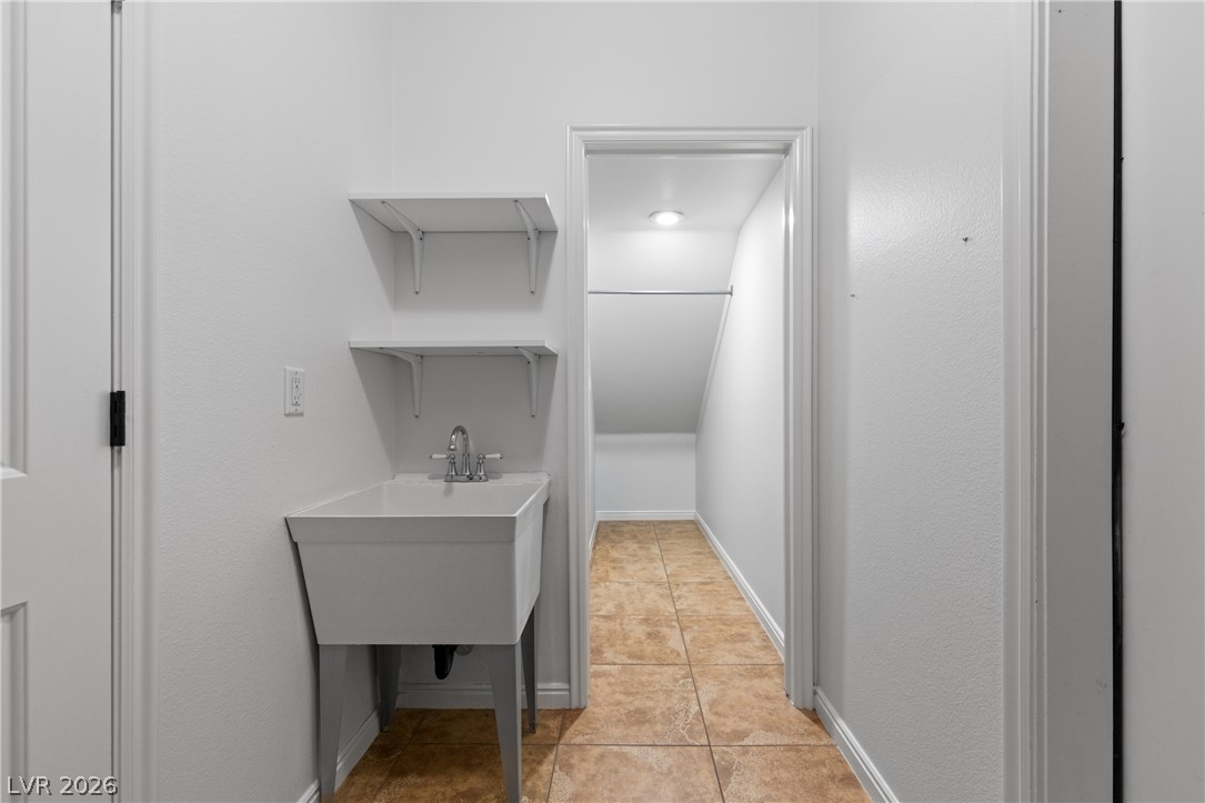 575 Gann Avenue Property Photo 27