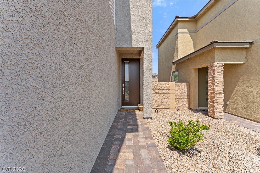 8879 Roadrunner Ravine Street Property Photo 2